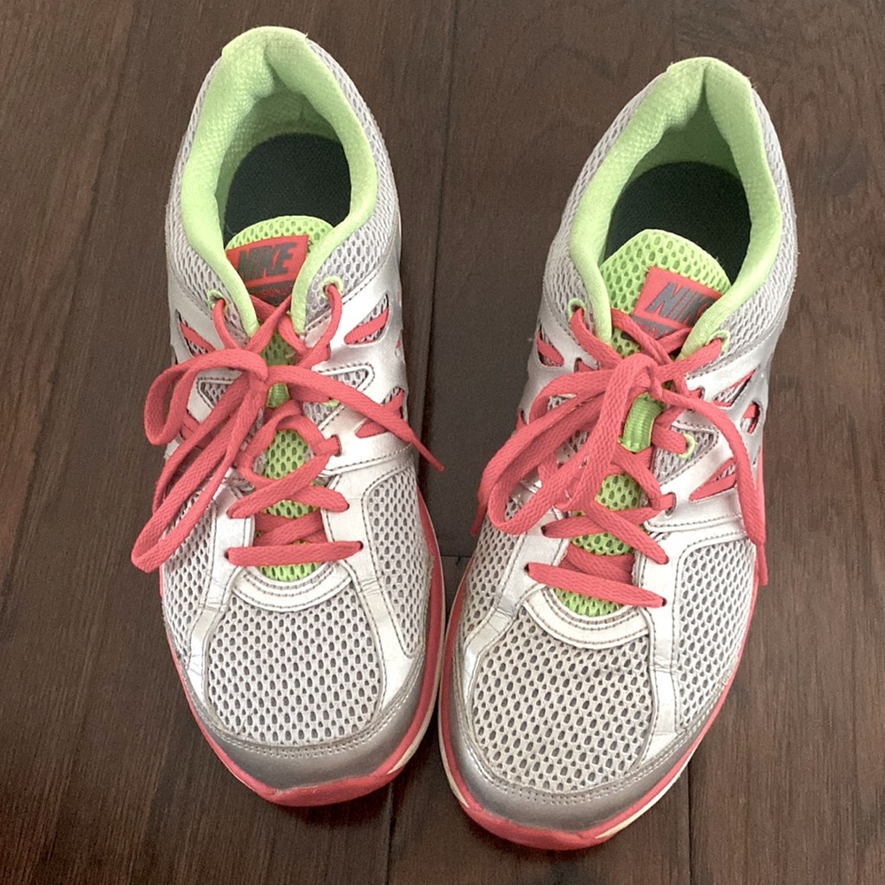 Nike Running Shoes 👟